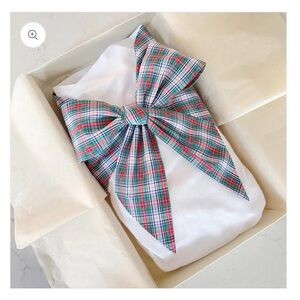 TBBC Christmas Plaid Bow Swaddle